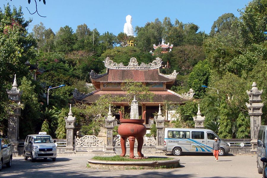 long-son-pagoda-1