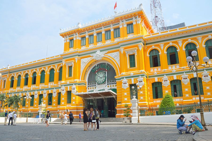 saigon-central-post-office-1