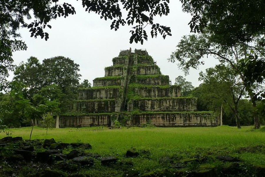 Prasat Thom